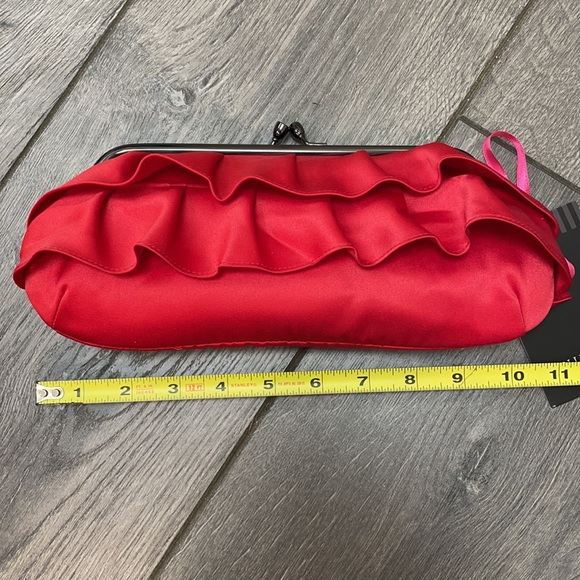 NWT Red ruffle clutch - Picture 5 of 6